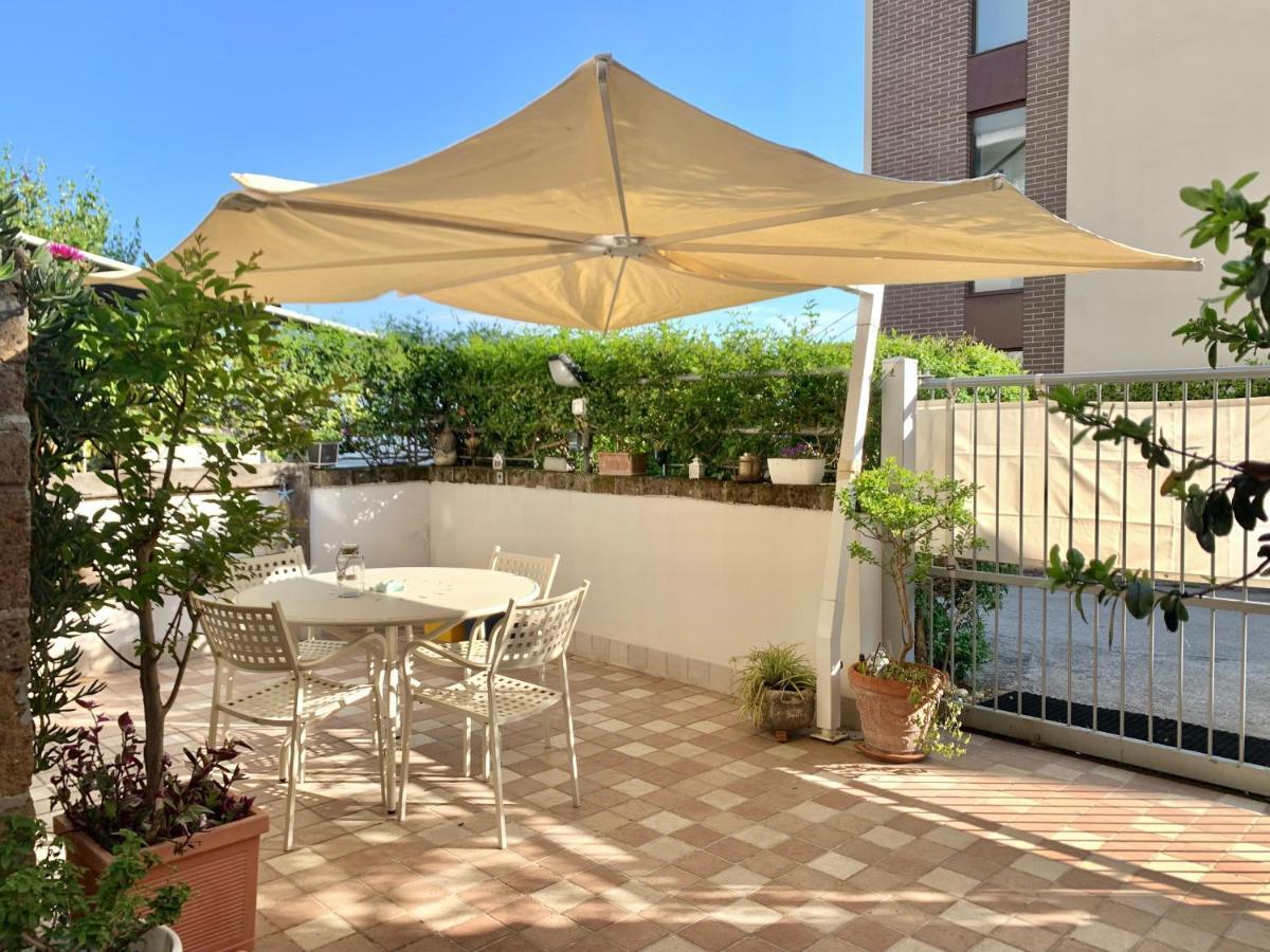 Taverna Del Colle, Tra Relax E Comfort เปสการา ภายนอก รูปภาพ